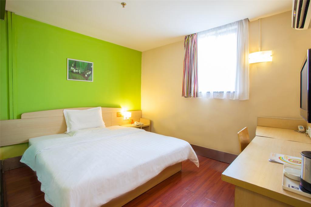 7Days Inn Premium Guangzhou Tianhe West Tiyu Road Subway Station Pokój zdjęcie